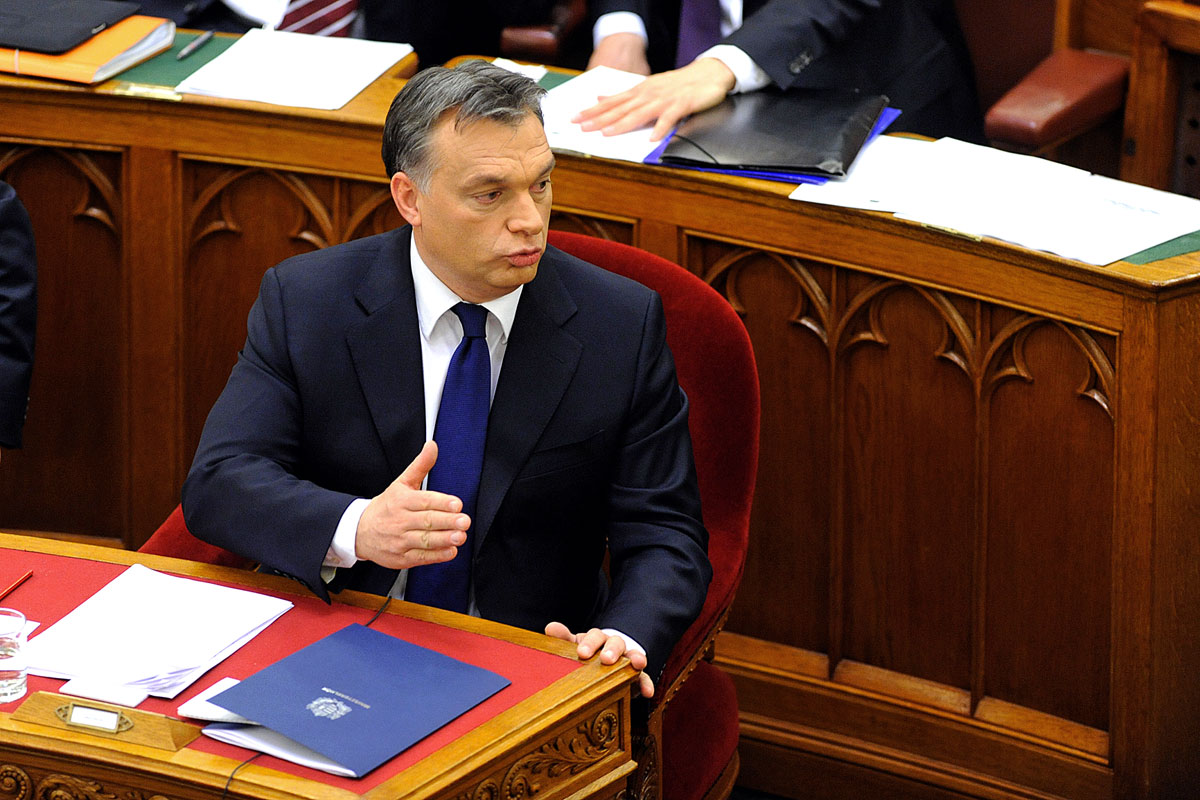 Orbán Viktor felszólalni készül