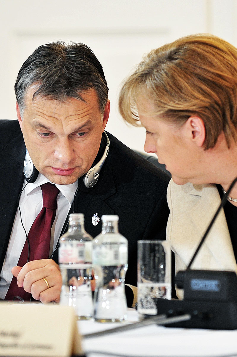 Orbán Viktor és Angela Merkel