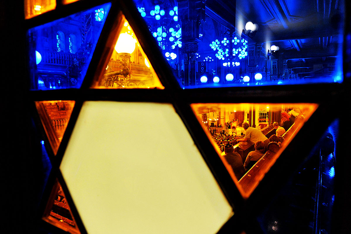 A Dohány utcai zsinagóga – a Mazsihisznek félmilliárd forintot kellene átadnia más zsidó felekezeteknek