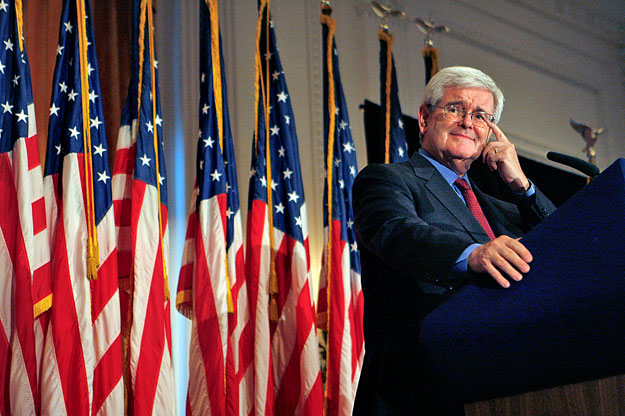 Newt Gingrich. A választók körében igen, féltestvérénél azonban nem ő a favorit