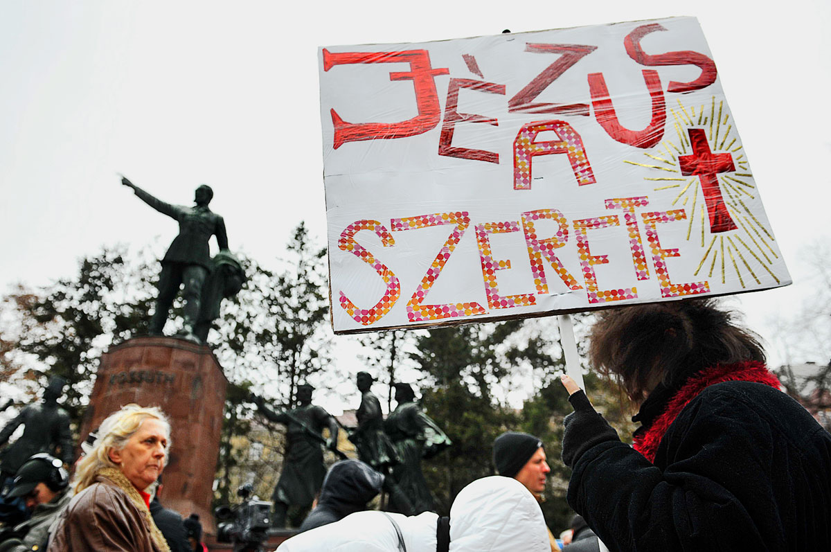 Tüntetés az egyháztörvény ellen tavaly december 30-án, a jogszabály elfogadásának napján