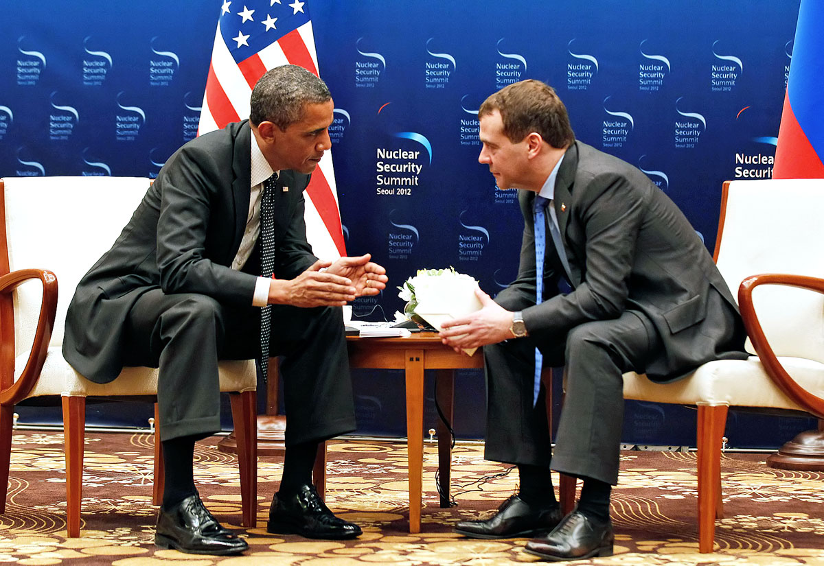 Obama nagyobb rugalmasságot ígért Medvegyevnek megválasztása után