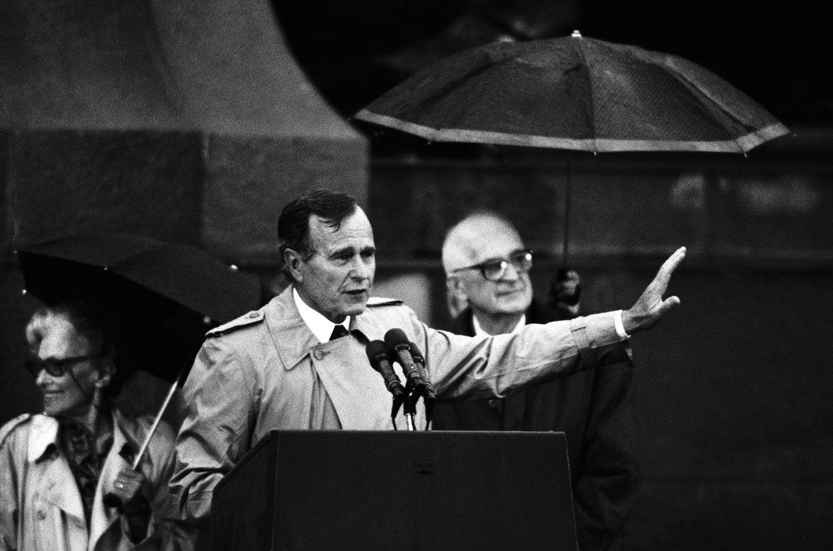 George H. W. Bush a Kossuth téren 1989 júliusában