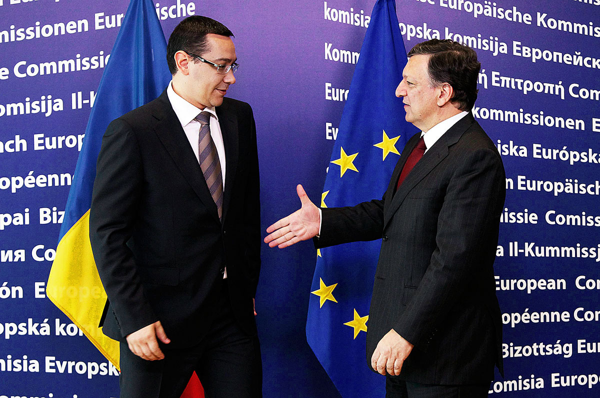 Jose Manuel Barroso és Victor Ponta Brüsszelben