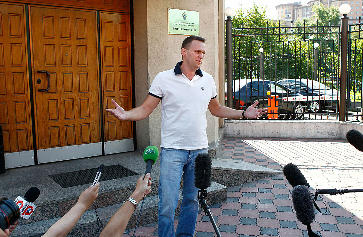 Alekszej Navalnij ellenzéki blogger nem hagyhatja el az országot