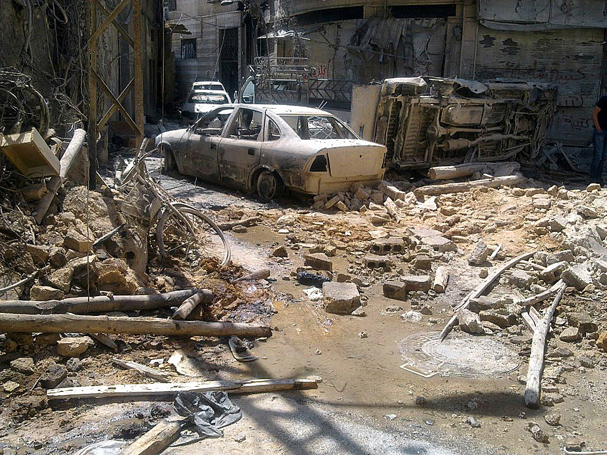 Damaszkusz belvárosa, Midán körzet. A vidék helyett a nagyvárosokban dúlnak a harcok