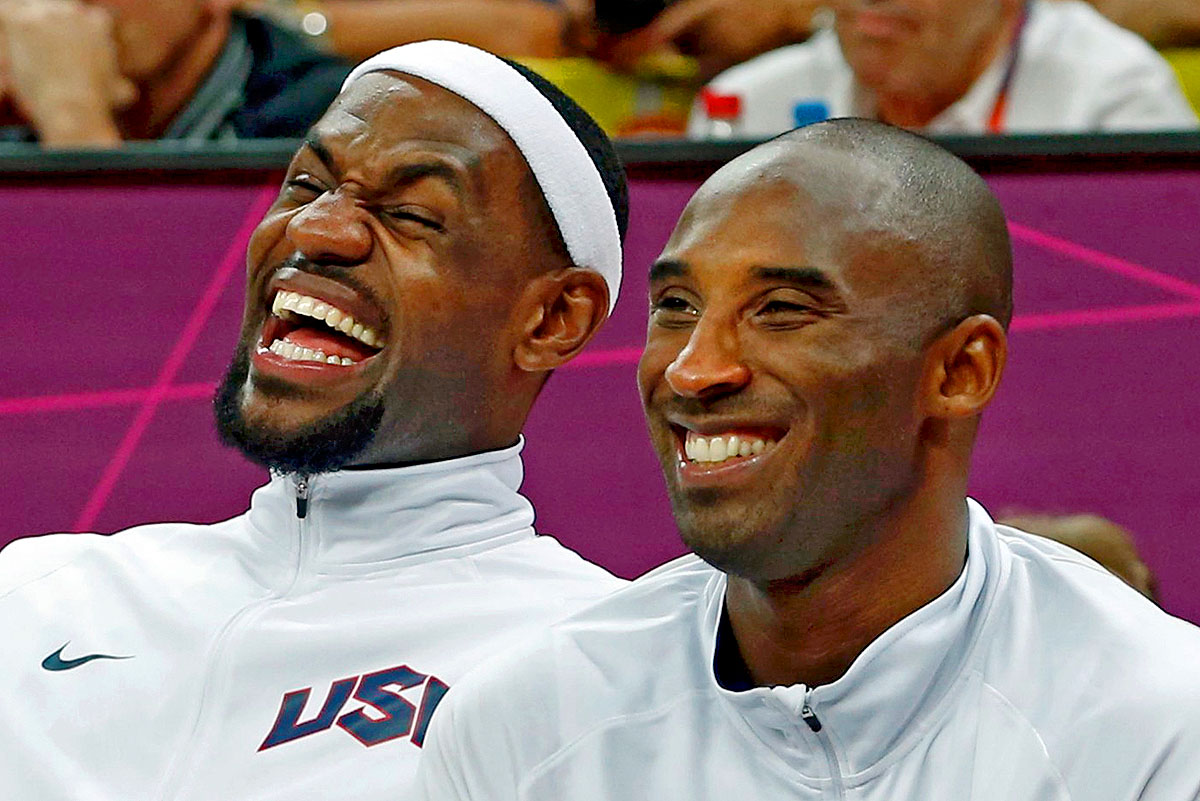 LeBron James és Kobe Bryant a kispadon