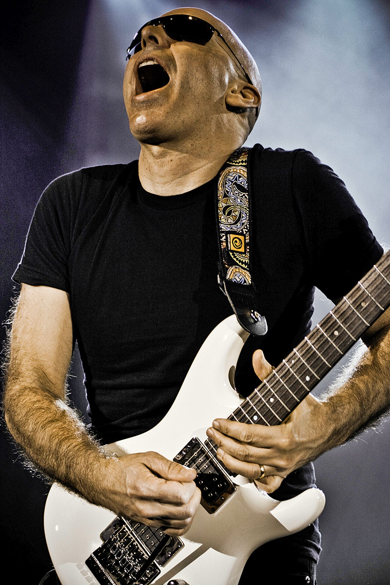 Joe Satriani