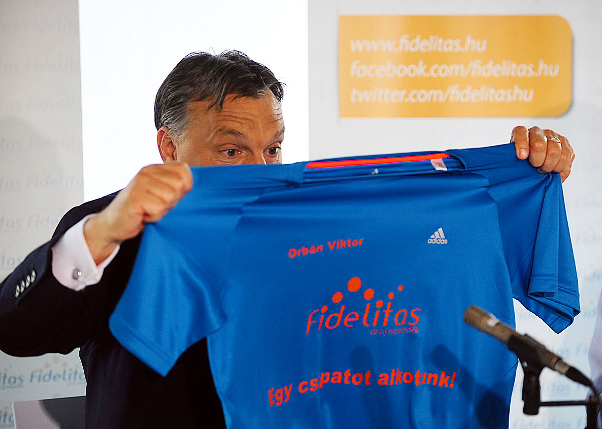Orbán Viktor és a Fidelitas: egy csapat