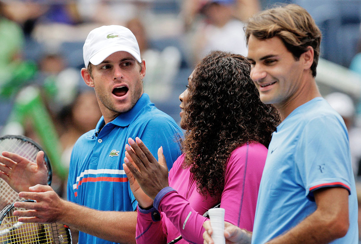Két házigazda, egy vendég: Roddick, Serena Williams és Federer