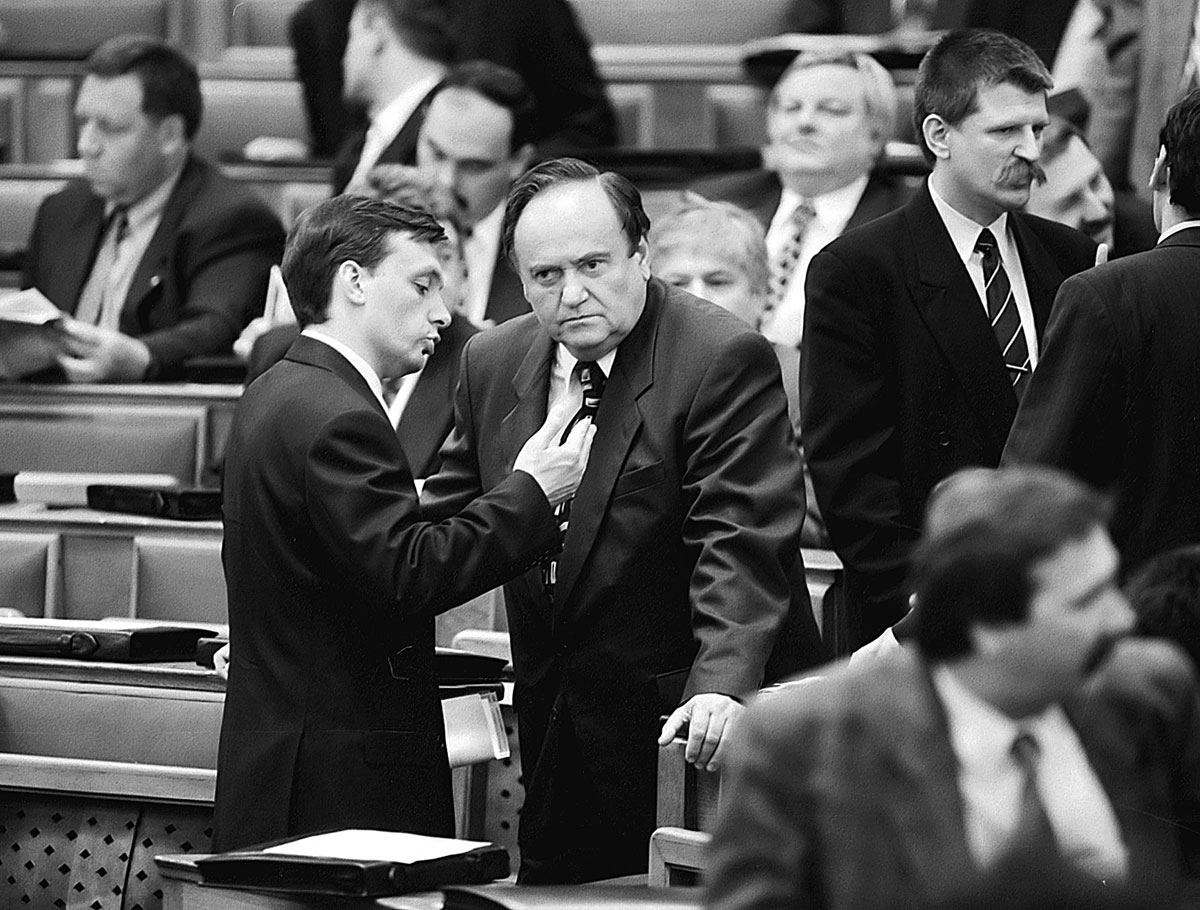 Orbán Viktor és Torgyán József az 1998-as parlament alakuló ülésén