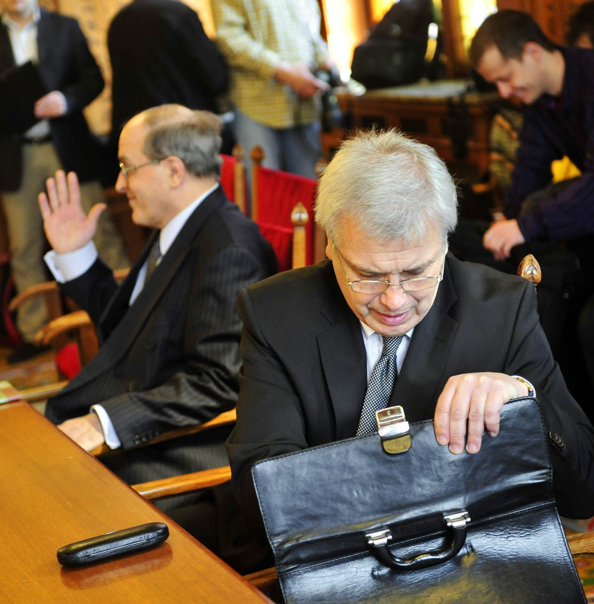 Cinkotai János és Kocziszky György, a tanács két külsős tagja múlt év márciusában parlamenti meghallgatásukkor. Egy véleményen vannak
