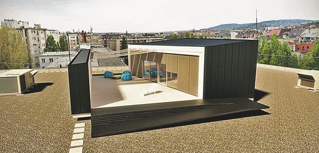 A kihúzott fiókra hasonlító ház makettje is mutatja, hogy az energiaellátás a napfényre alapul