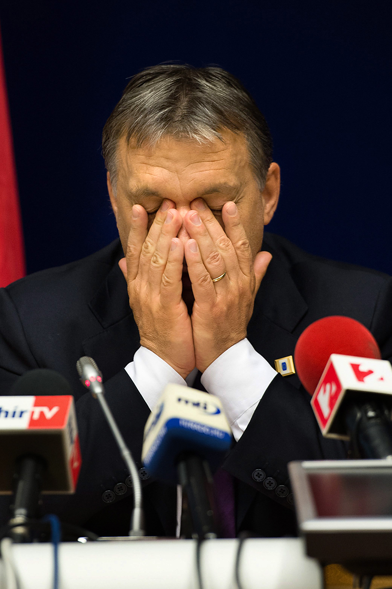 Orbán Viktor a brüsszeli sajtótájékoztatón