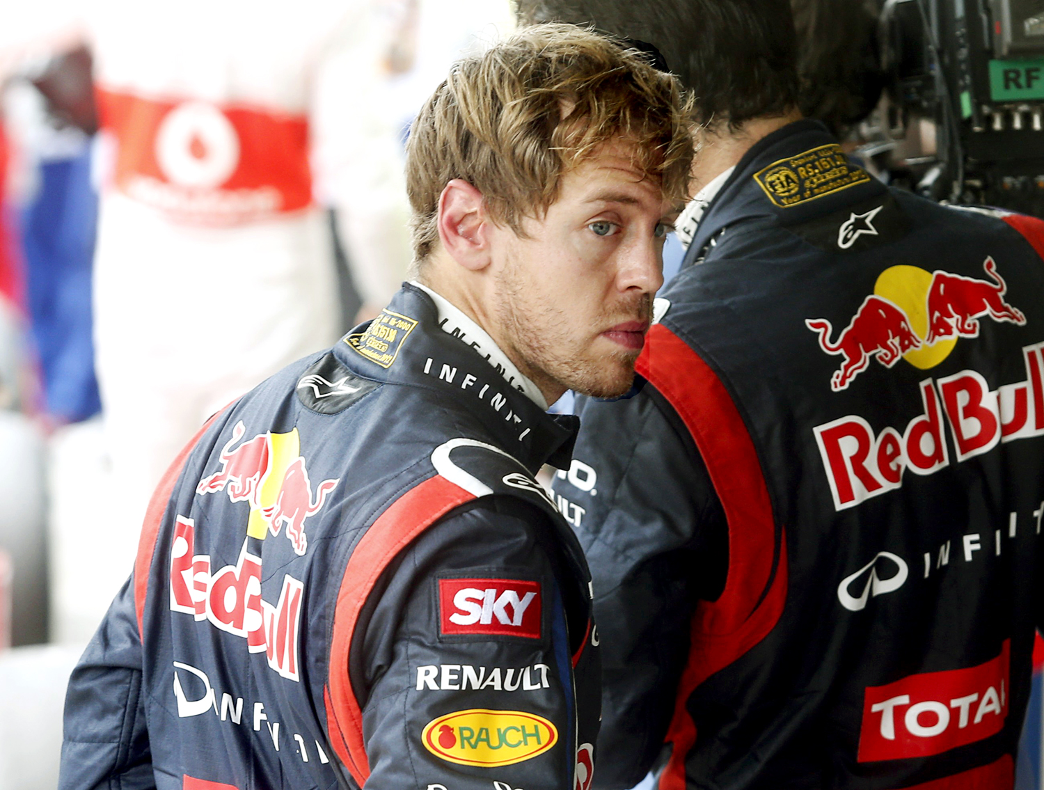 Sebastian Vettel boldog nem lehet, de legalább Alonsót a háta mögött tudhatja