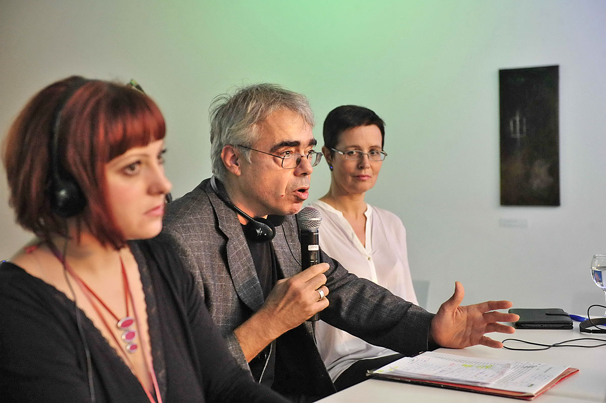 A haza fogalmát keresték: Sejla Sehabovic (balra), Keresztury Tibor és Selyem Zsuzsa