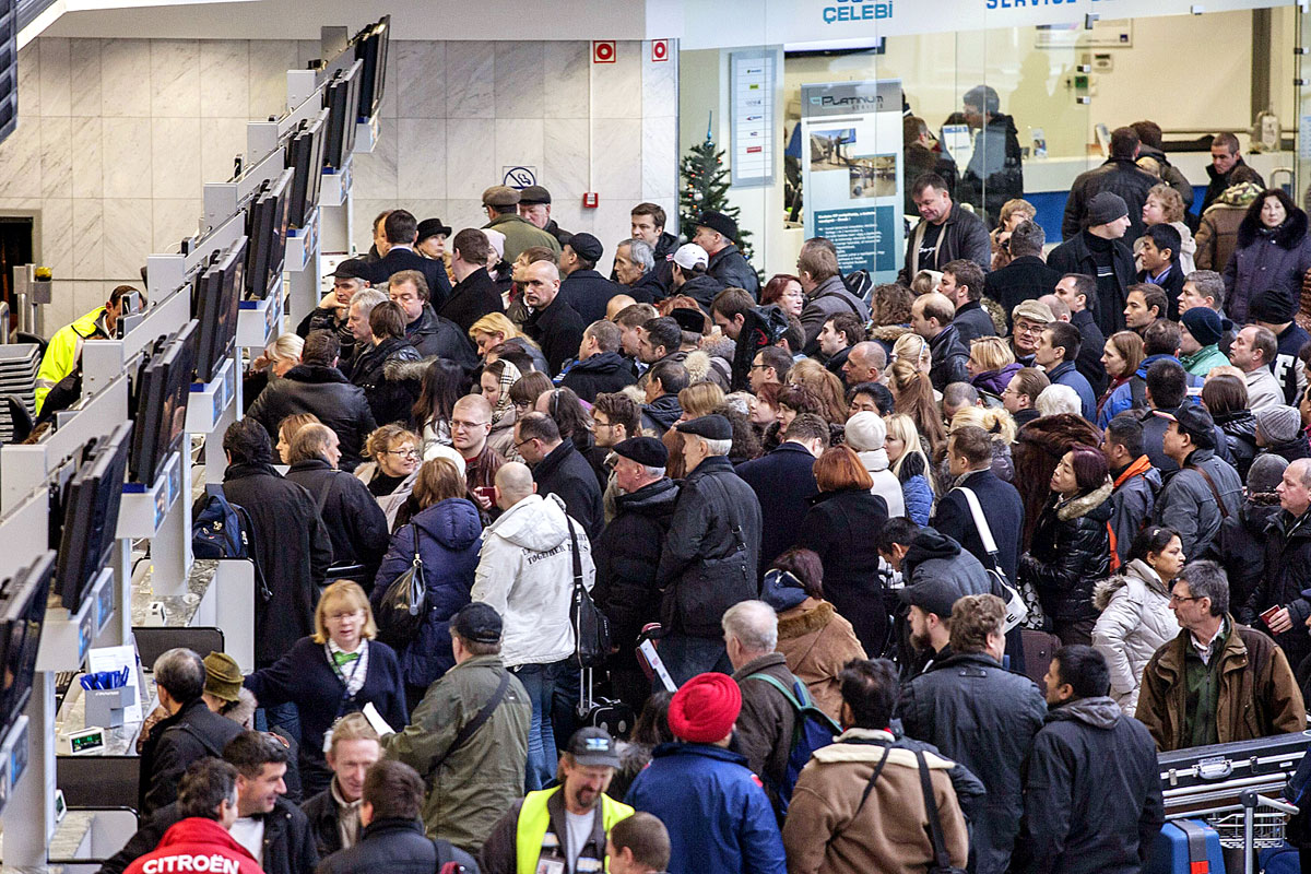 Szombaton délelőtt ismét megindult a forgalom a budapesti Liszt Ferenc repülőtéren