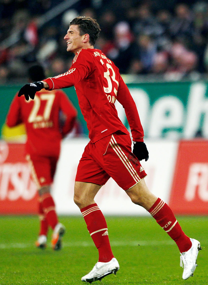 Gomez jött, látott, a Bayern győzött