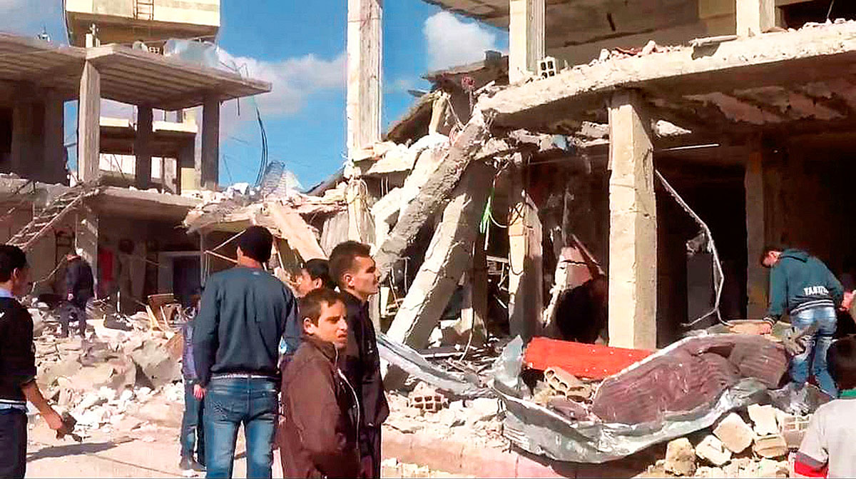 Bombatámadás Damaszkusz külvárosában. Tizenhat halálos áldozat, huszonöt sérült