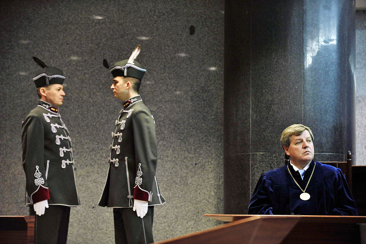 Körkörös védelem az Alkotmánybíróságon – Stumpf István a 2012. december 17-i ítélethirdetésen