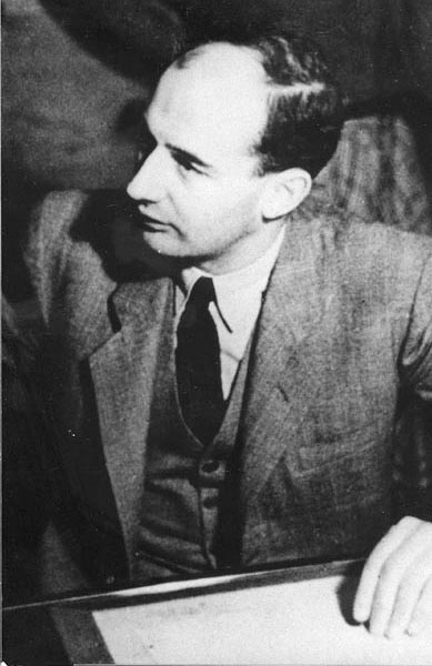 Raoul Wallenberg hivatalában 1944-ben