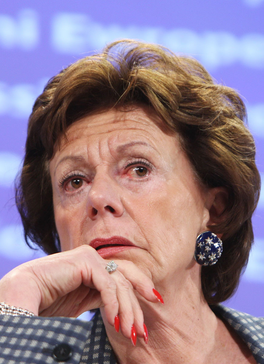 Neelie Kroes nem adja fel a Klubrádió ügyét