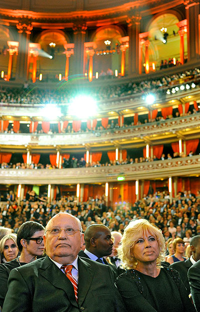 Mihail Gorbacsov és lánya, Irina tavalyelőtt, a Royal Albert Hallban a tiszteletére rendezett születésnapi rendezvényen