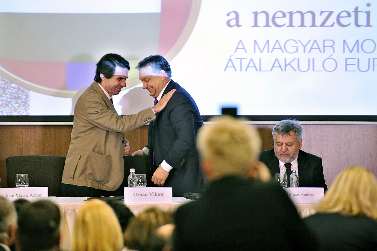 José Maria Aznar és Orbán Viktor kormányfő