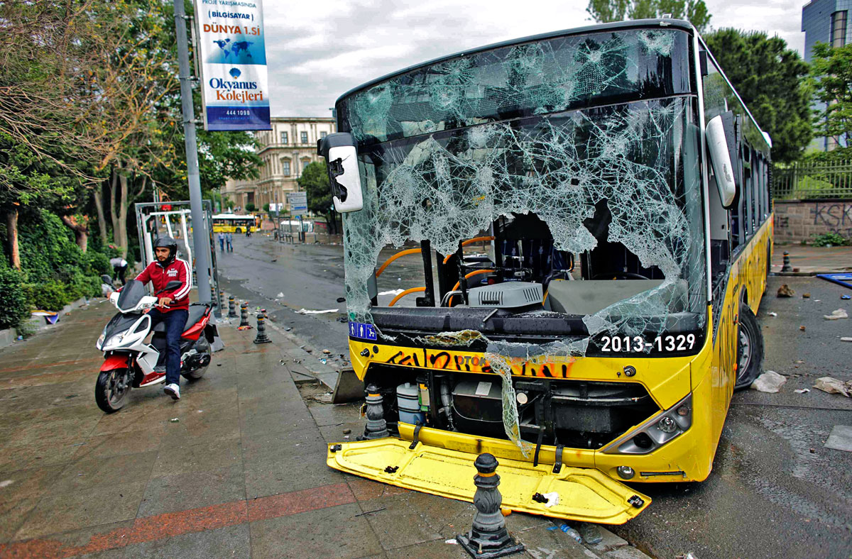 Vasárnapi életkép a Taksim térről