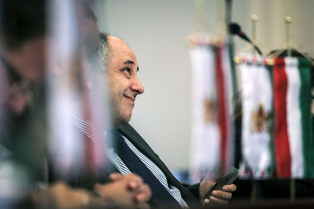 Ughy Attila fideszes képviselő, a XVIII. kerület polgármestere a Fővárosi Közgyűlés ülésén