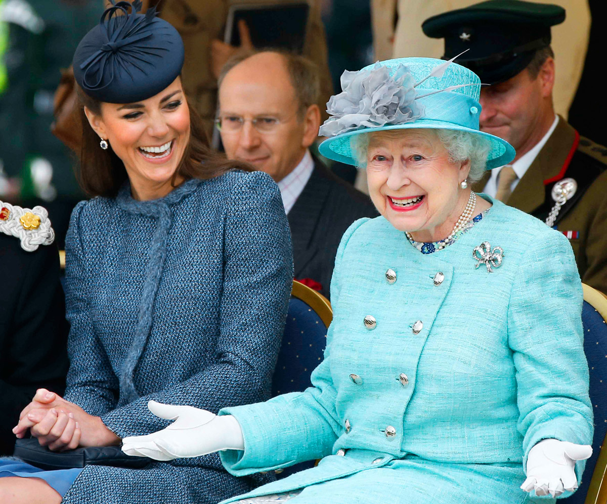 Katalin cambridge-i hercegné és II. Erzsébet: van okuk az örömre