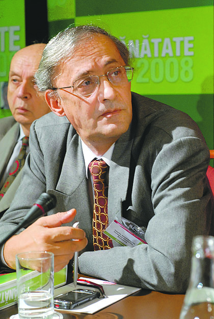 Vasile Astarastoae, a román orvosi kamara elnöke