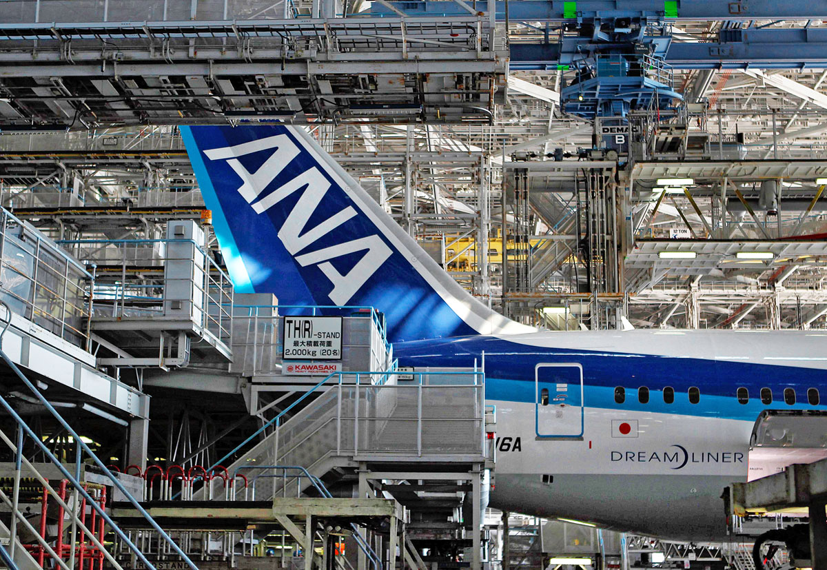 A japán ANA légitársaság két Dreamlinerénél is meghibásodott a vészjelző