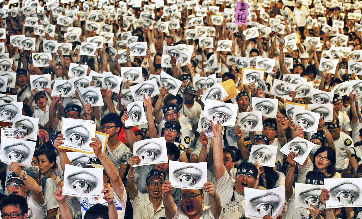 Tajvaniak ezrei tüntetnek Hung Chung-chiu halála miatt