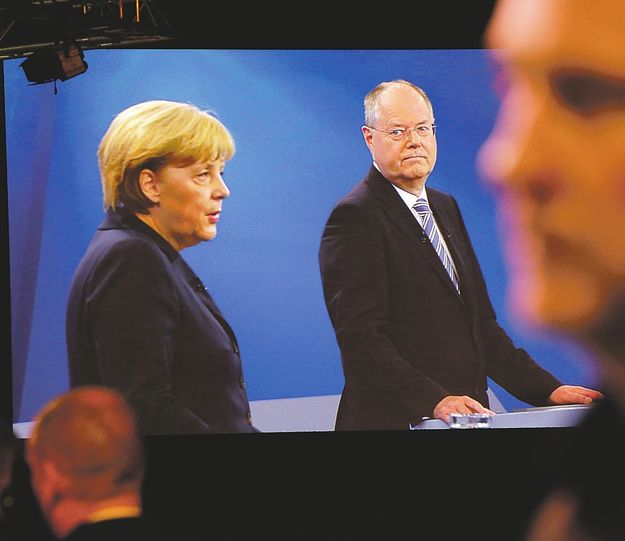 Angela Merkel és Peer Steinbrück a vasárnap esti tévévitán