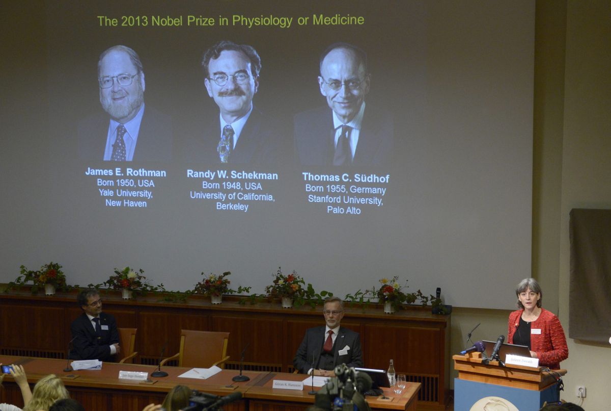 Juleen Zierath Nobel-díj bizottság elnöke bejelenti az orvosi díj győzteseit