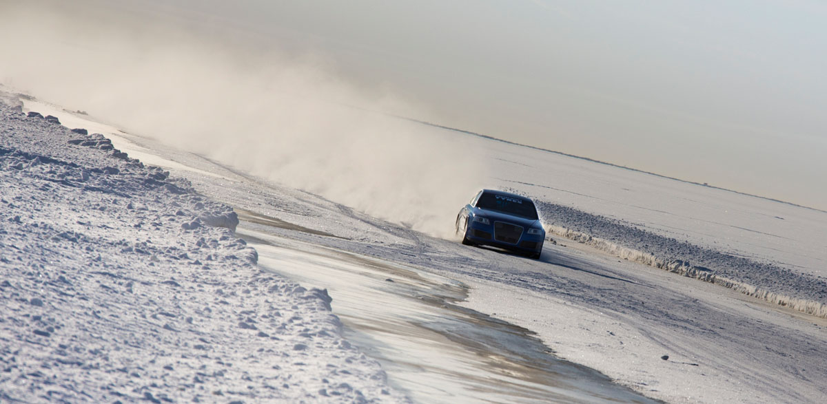 Finnországban, a Bothina-öböl jegén 336 km/órás világrekordot állított fel téli abroncsaival a Nokian
