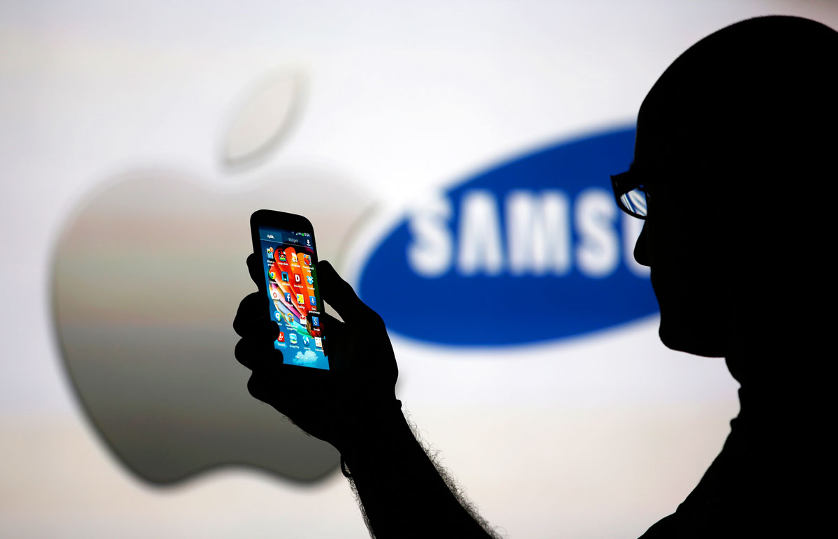 A Samsung állítja, a fogyasztók érdekeit nézi, amikor megoldást keres
