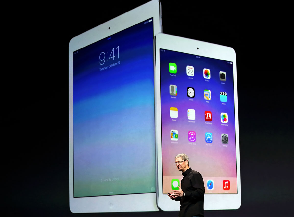 Tim Cook vezérigazgató mutatta be az új iPad Airt és minit