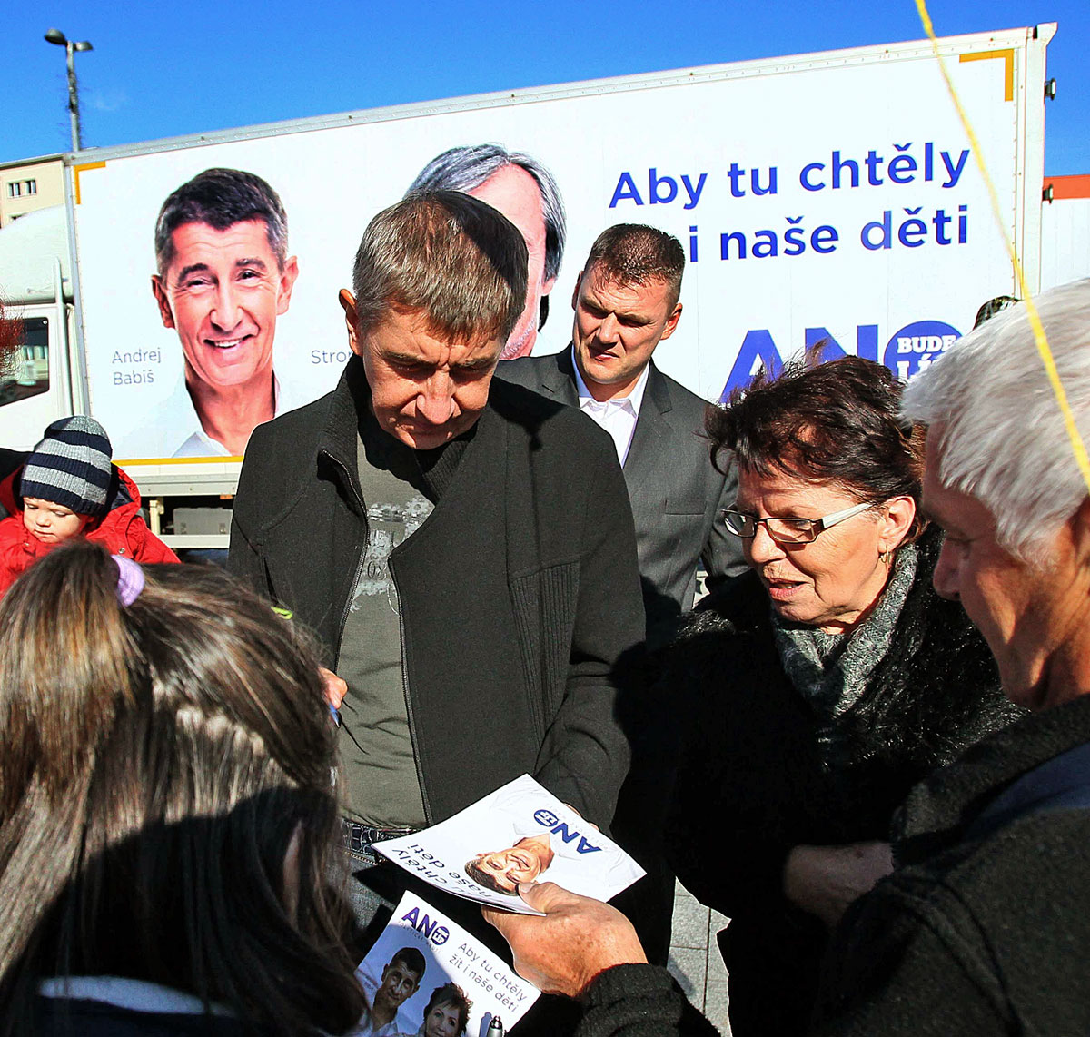 Andrej Babis milliárdos kampányol