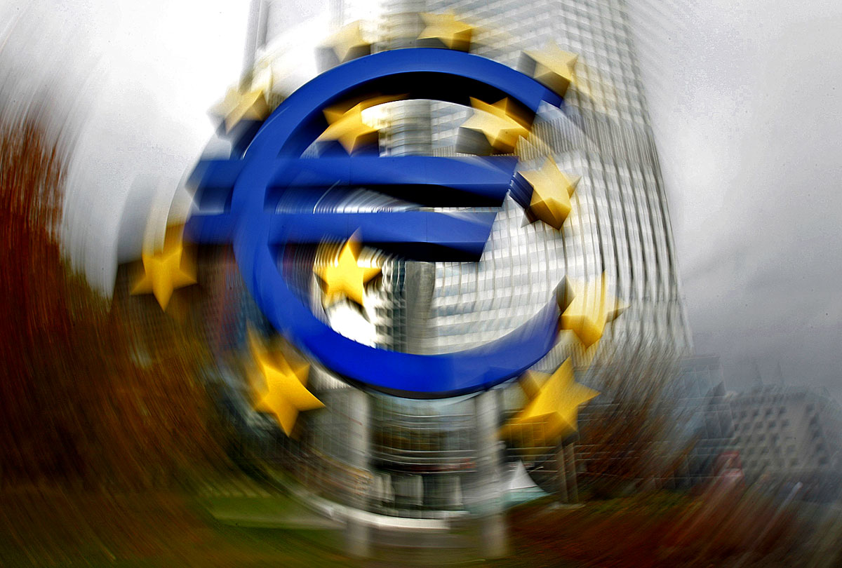 Komoly nyomás alatt az Európai Központi Bank, a piac kamatcsökkentést vár