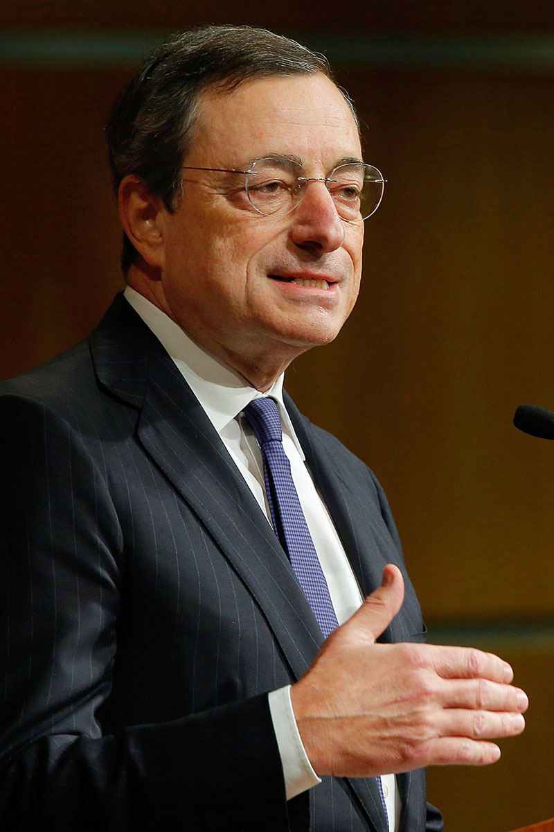 Mario Draghi – nyomás alatt az EKB és első embere
