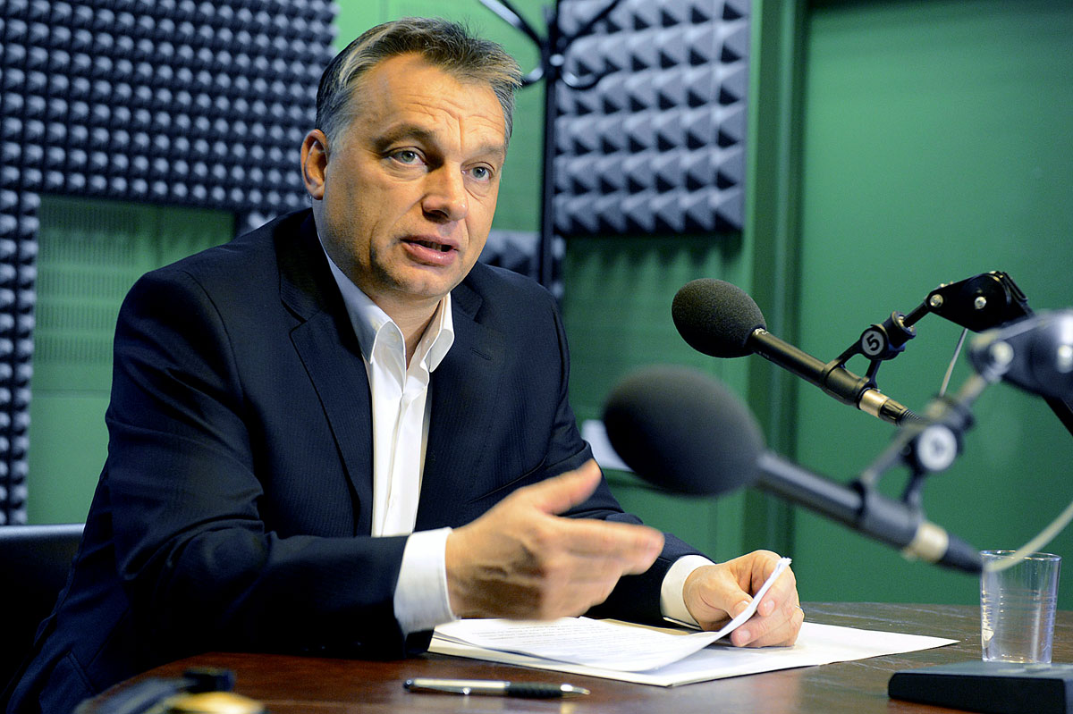 Orbán Viktor miniszterelnök a Kossuth rádióban üzent a Kúriának