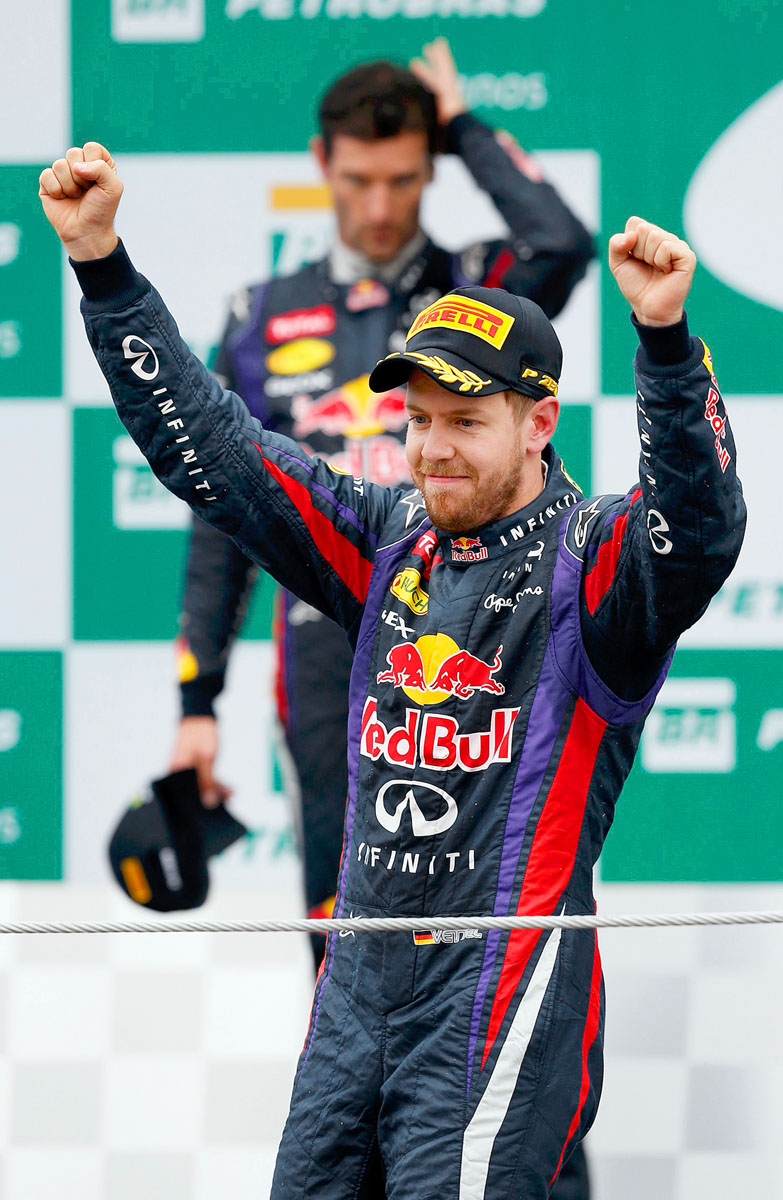 Fókuszban Vettel, háttérben Webber