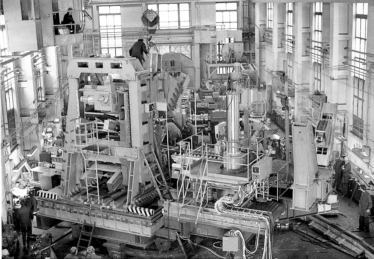 Csepel egyedi gépgyár. 1977. november