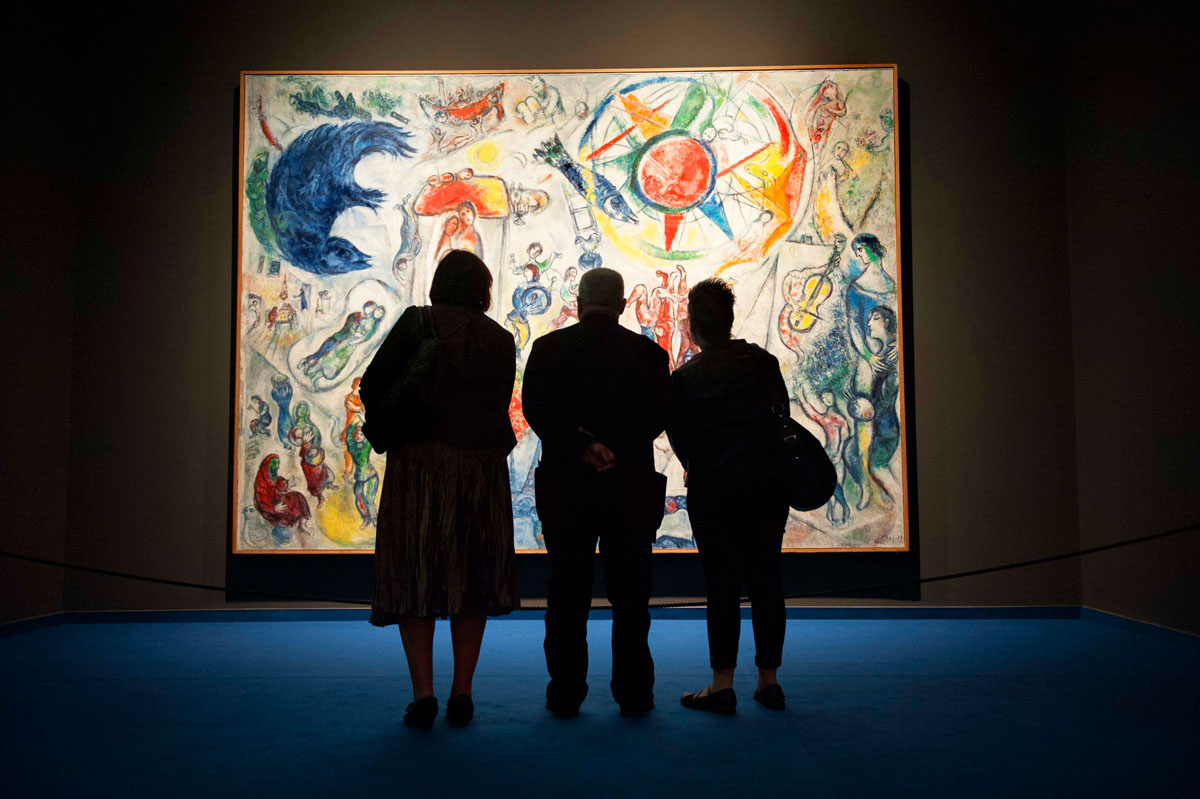 A Marc Chagall–Ámos Imre-kiállításon a Magyar Nemzeti Galériában