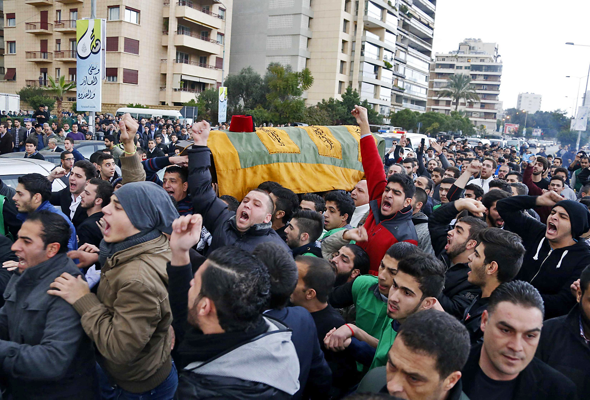 Satah temetése vasárnap Bejrútban. Patikamérlegen mért egyensúly