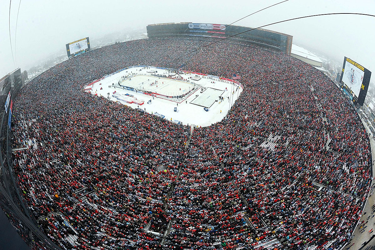 105 491 néző tekintette meg az Ann Arbor-i Michigan stadionban Winter Classicot
