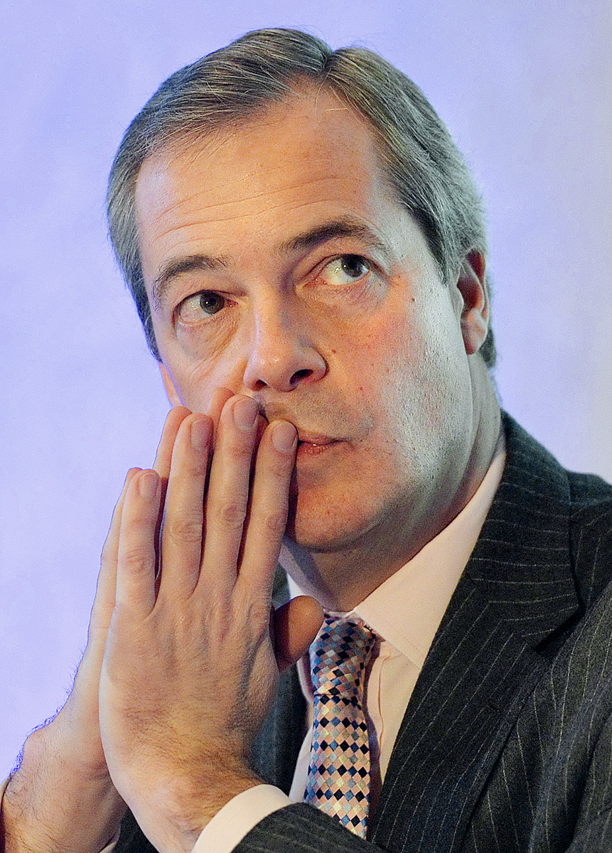 Farage már a második legnépszerűbb brit politikus