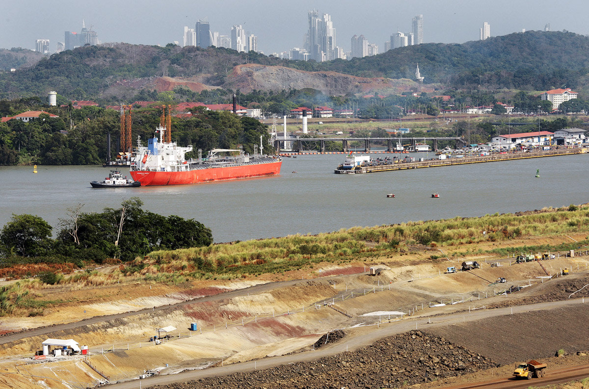 Szélesítik a Panama-csatornát – nagyobb lesz az áteresztőképessége, de hamarosan konkurenciát is kaphat